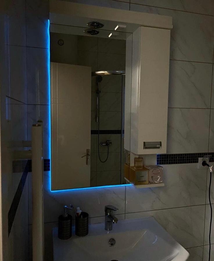 Stan na dan Bella Apartment Banja Luka Bagian luar foto