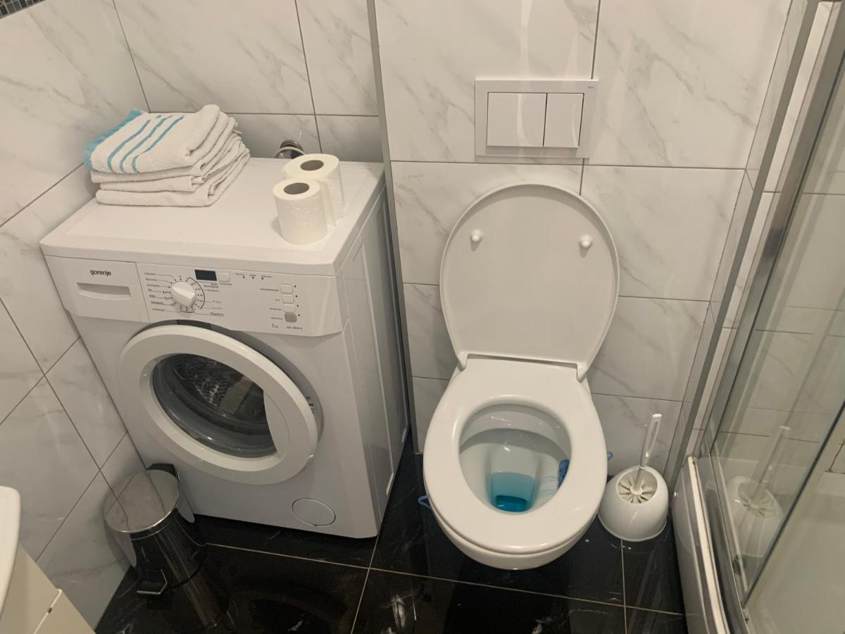 Stan na dan Bella Apartment Banja Luka Bagian luar foto